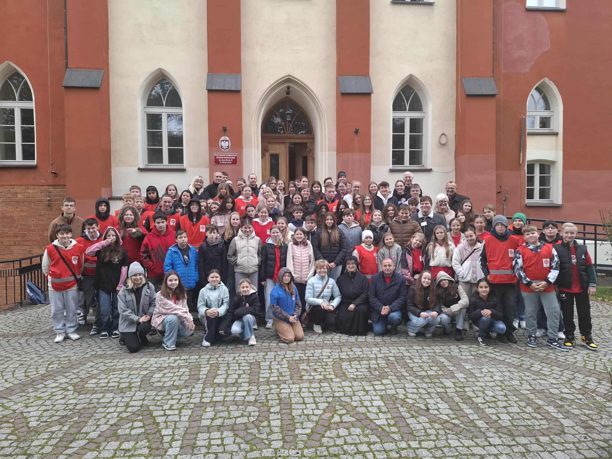 Miniatura artykułu Diecezjalne Rekolekcje Szkolnych Kół Caritas w Pelplinie